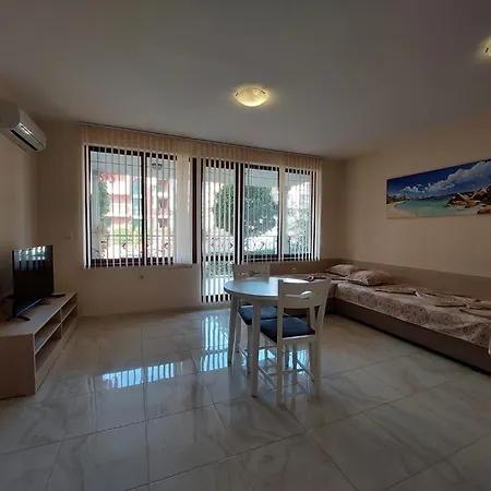 Artur Vip Club Hotel de apartamente 4*
